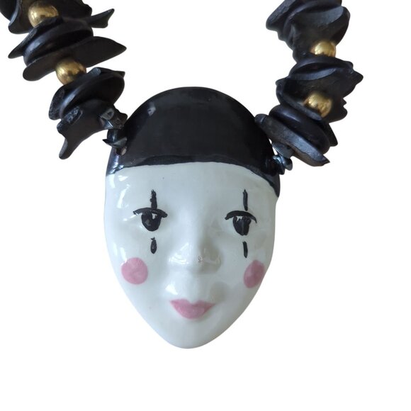 Vintage Harlequin Face Ceramic Pendant Necklace Pink and black stone & wood‎ 25" - Picture 13 of 16